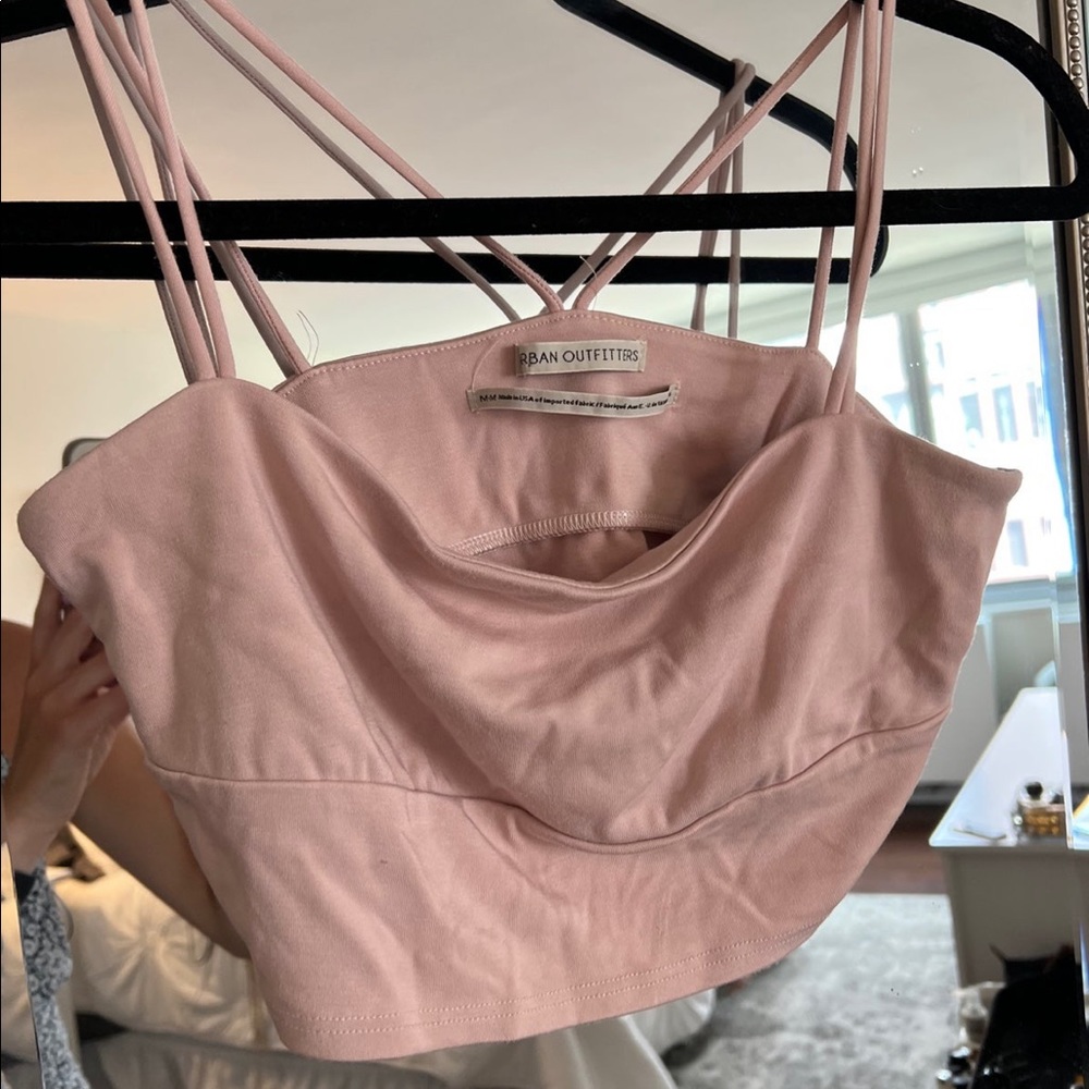 Urban crop top